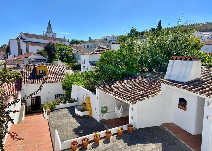Patio Da Muralha Tatil Evi